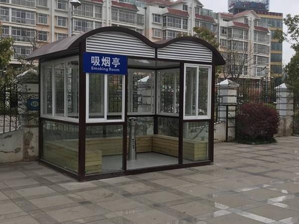 日照东港工业园不锈钢岗亭安装完工